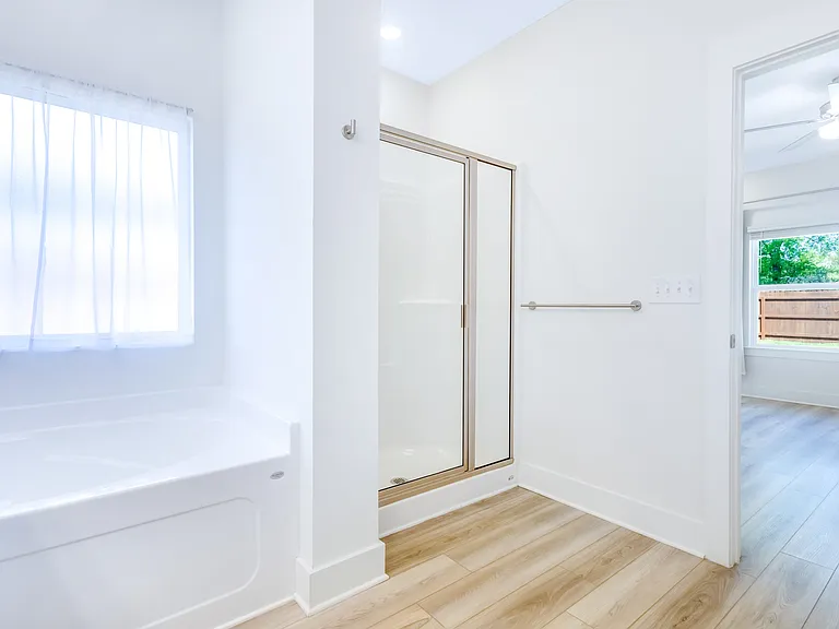 5320 Cornwall Dr — Photo 36