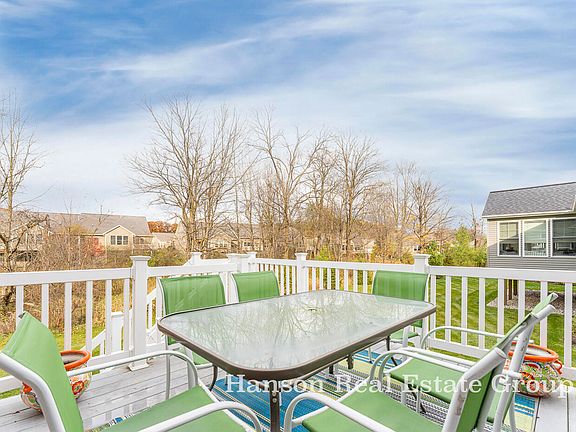 5th image of 6163 Wild Currant Way SE