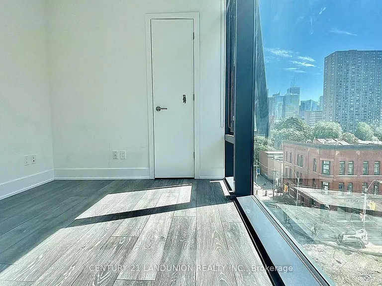 403 Church St #408 — Photo 6