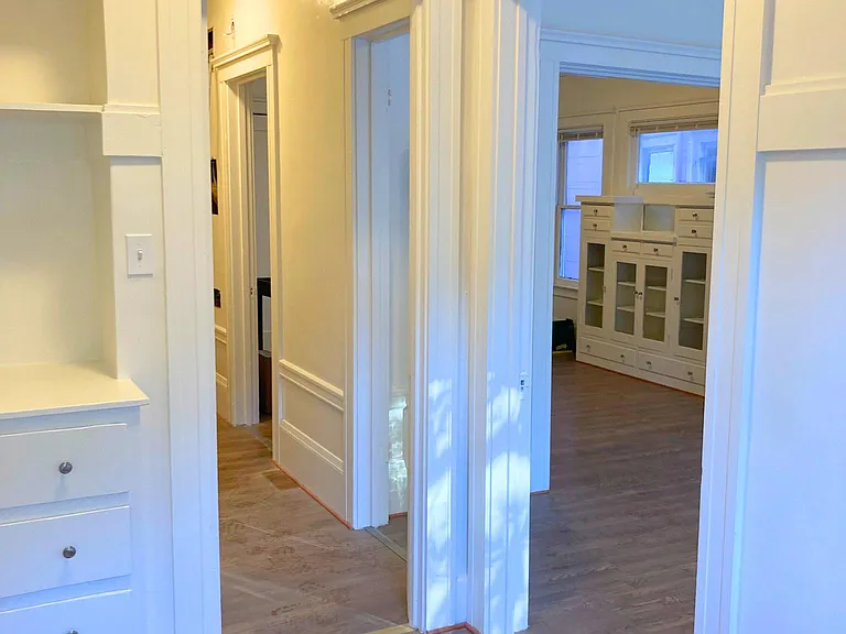 206 23rd St #6 — Photo 7