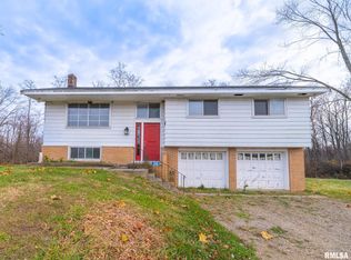 288 State Route 89 Rd, Washburn, IL 61570