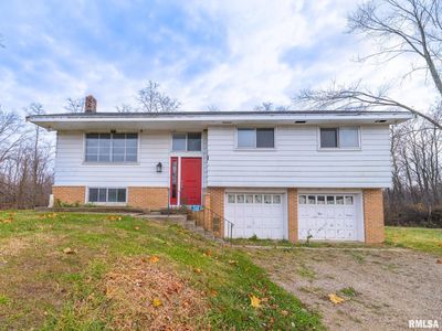 288 State Route 89 Rd, Washburn, IL, 61570