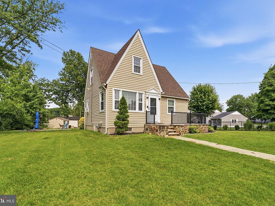1st image of 192 Kugler Ave