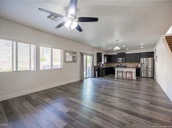 6742 Prairie Dusk Dr, Las Vegas, NV 89122