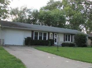 703 Highland Dr, O'Fallon, MO