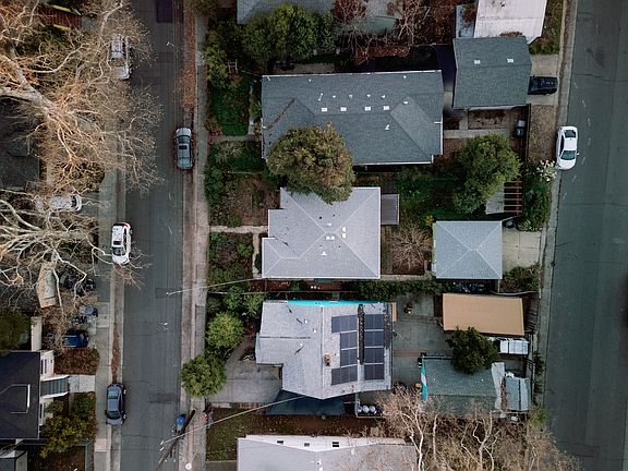 5th image of 3108 San Carlos Way