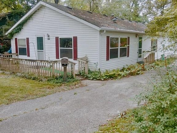 2nd image of 1212 S Palmer Ave