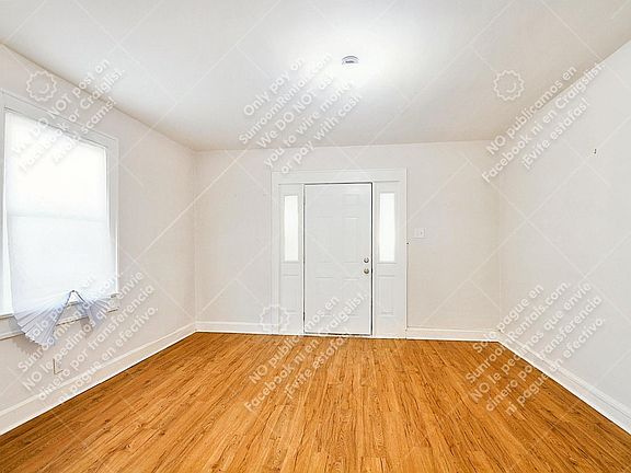 3rd image of 804 N Denny St