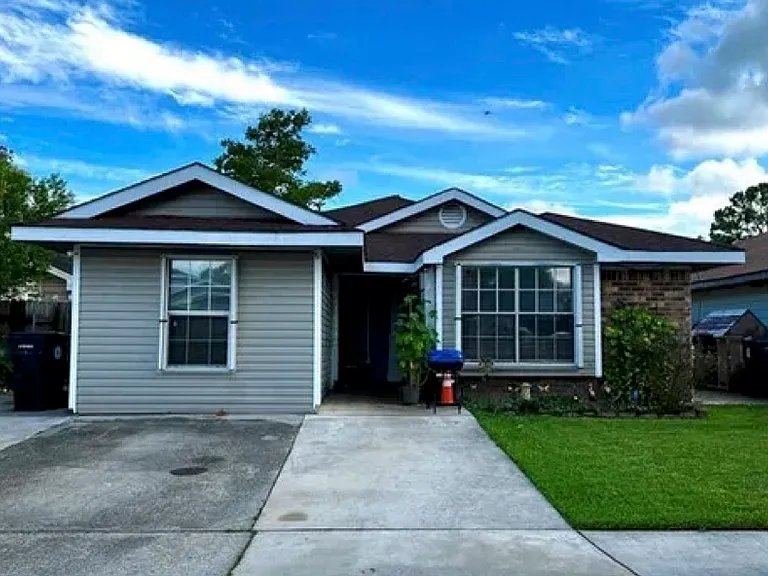 5307 Timber Haven Ln — Photo 1