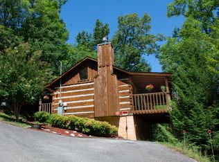 2305 Foxwell Way #1, Sevierville, TN 37876