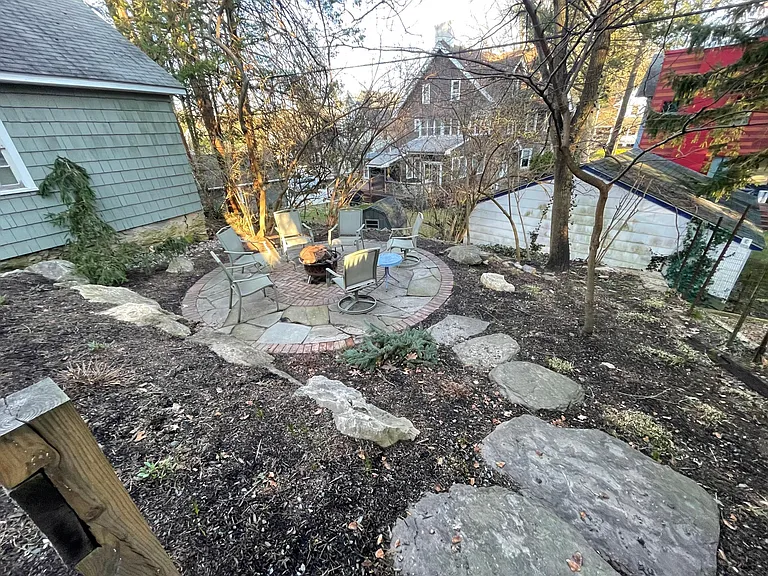 215 Washington Ln #5 — Photo 15