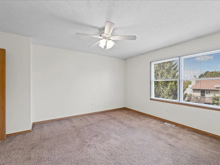 80-90 Yotzonot Dr — Photo 38