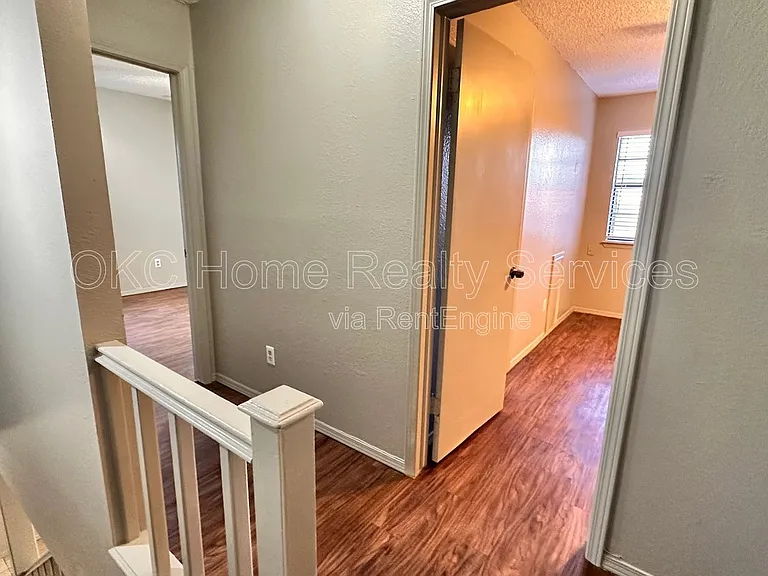 6715 Lyrewood Ln — Photo 21
