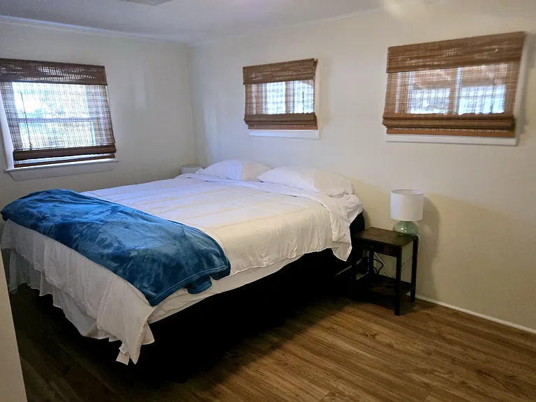 68 Southern Blvd — Photo 10
