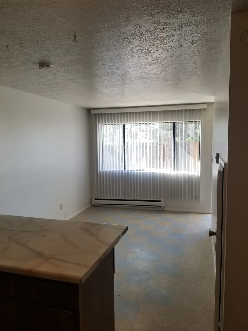 504 Candelaria Blvd. NW — Photo 2
