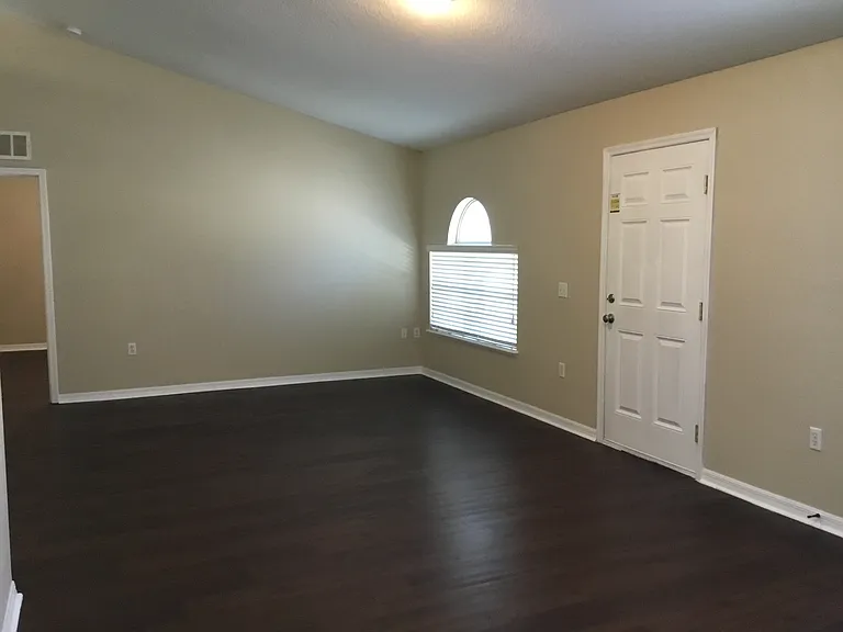 11932 Chester Creek Rd — Photo 7