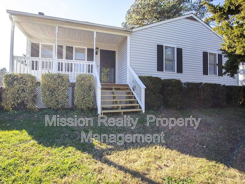 1st image of 7412 Pineleaf Dr