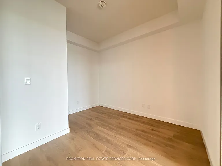 68 Esther Shiner Blvd #809 — Photo 10