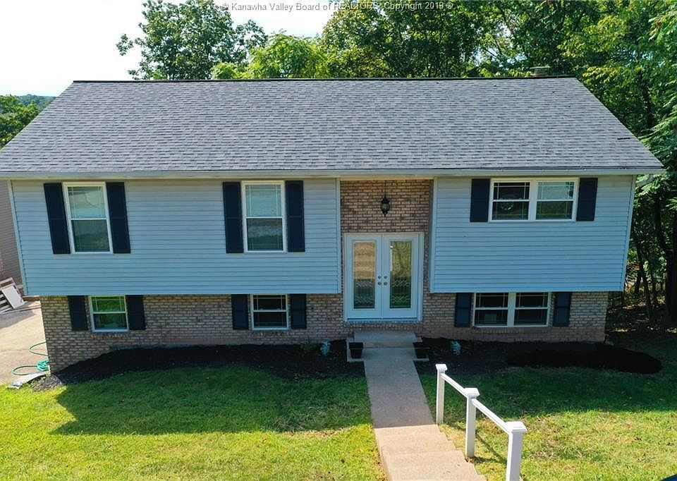 1st image of 818 Suncrest Pl