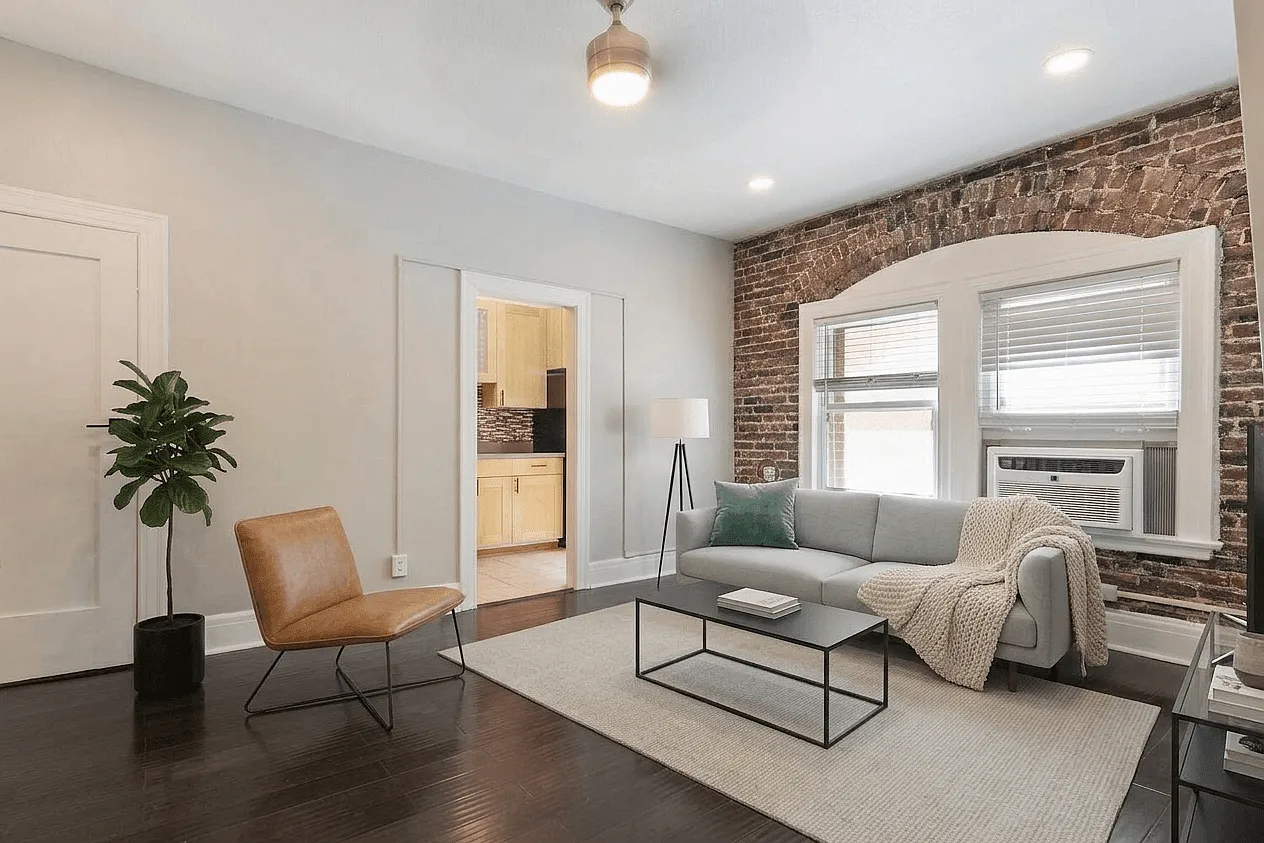 Brookmore Apartments — Photo 2