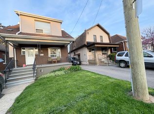 5 Tragina Ave S, Hamilton, ON L8K2Y9