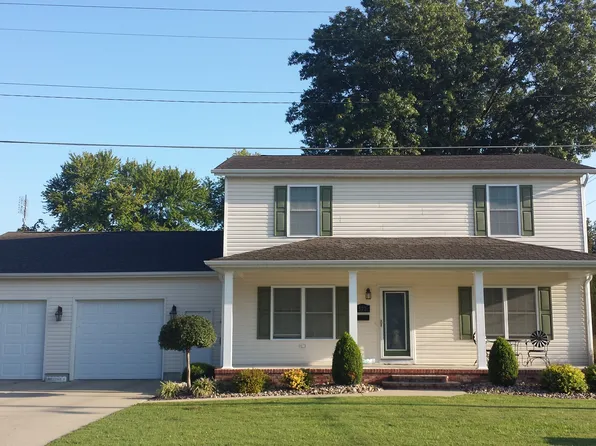 577 S 5th St, Breese, IL 62230