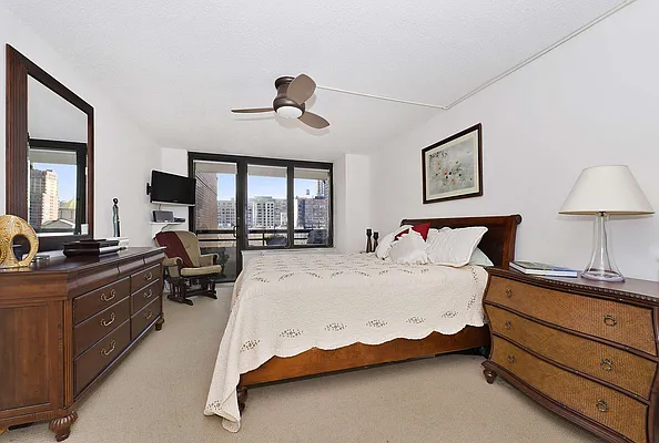 Sold by Thrasher Real Estate | media 5