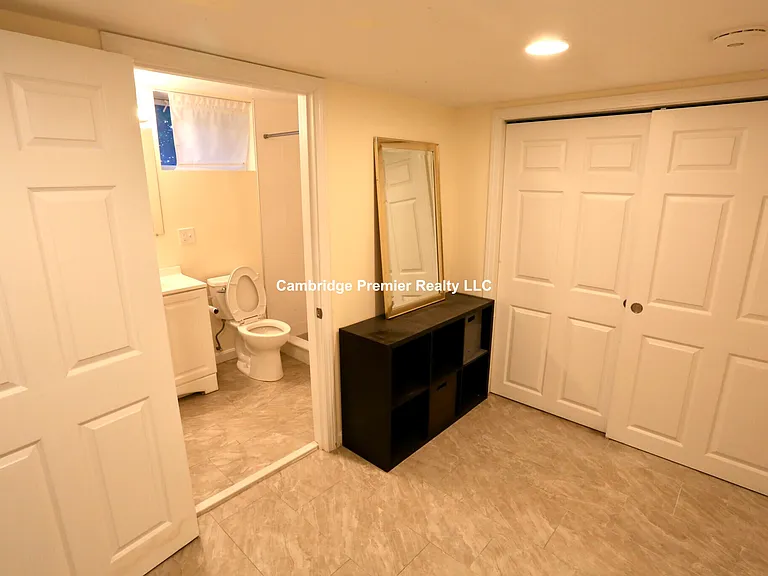 124 Forest St #3D — Photo 4