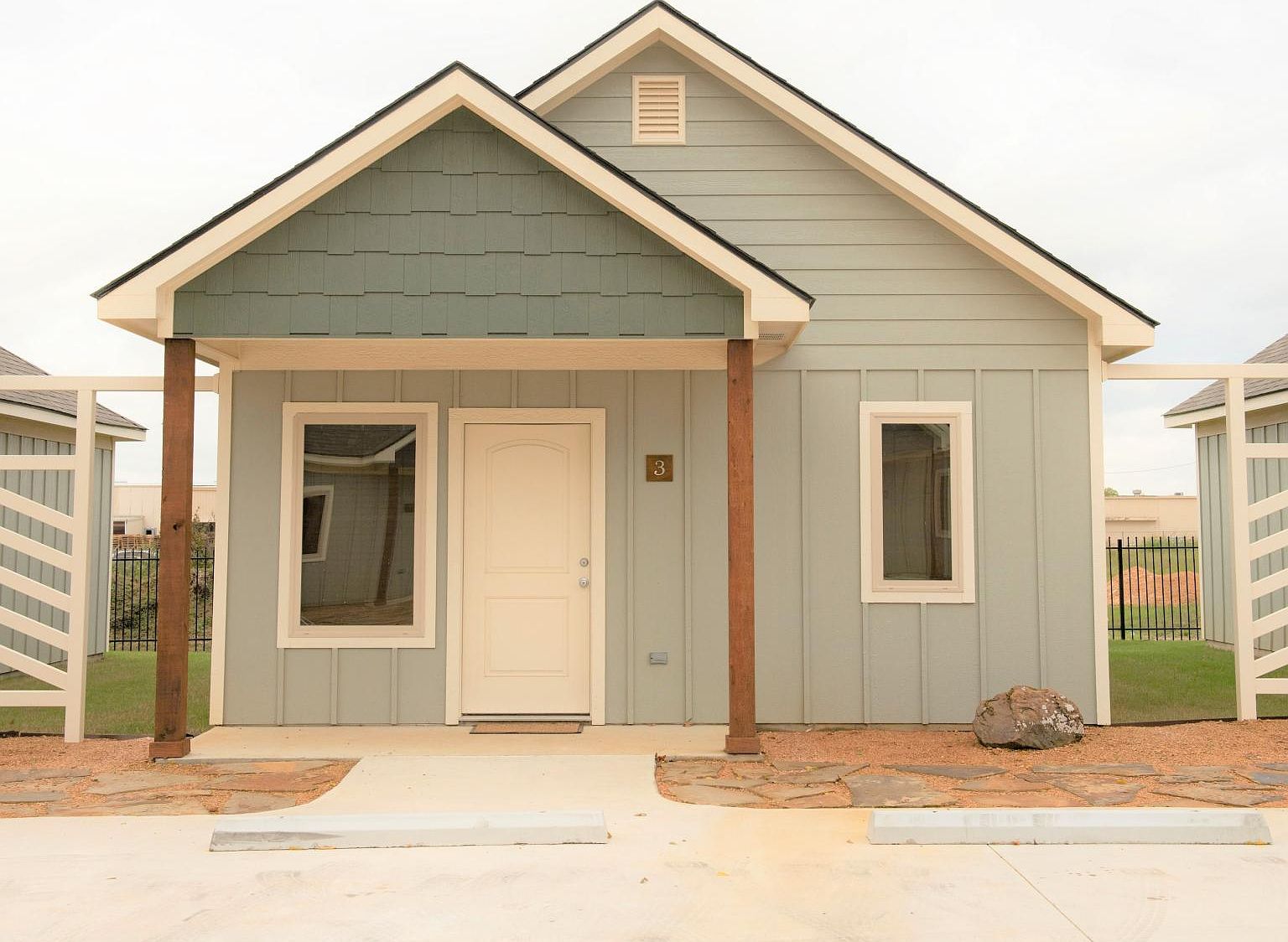 1605 W Arkansas St, Durant, OK 74701 Zillow