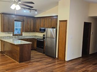 76 Bridlewood Dr, Palmyra, VA 22963