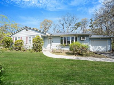 5 Stuart Road, Shirley, NY, 11967