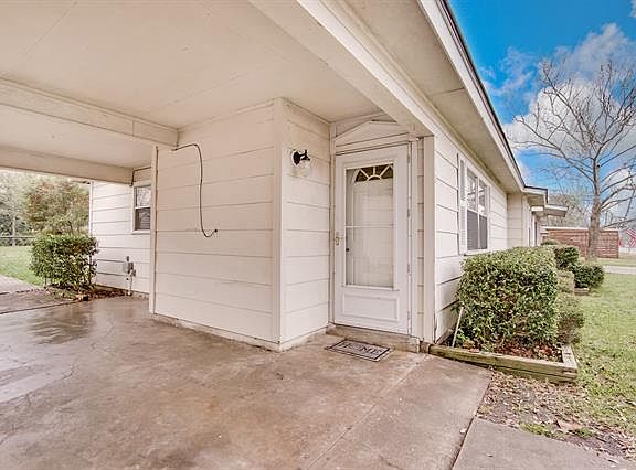 5th image of 710 N Cummings Dr