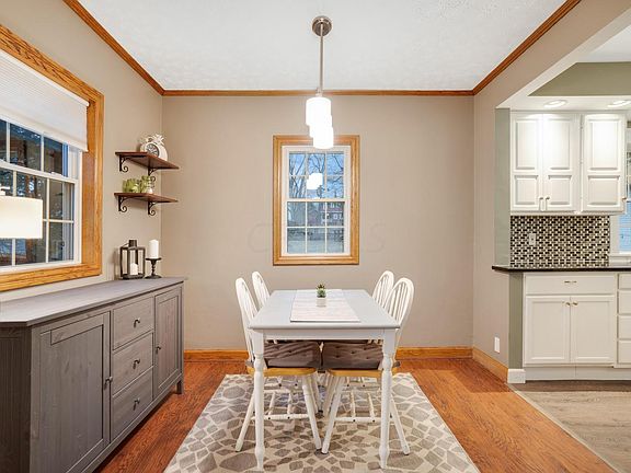 4th image of 60 W Walnut St