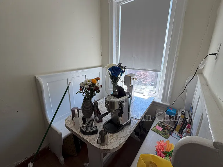 70 Chiswick Rd #19 — Photo 23