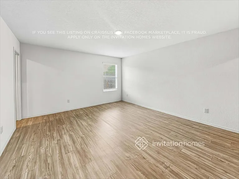 136 Parish Ln — Photo 11
