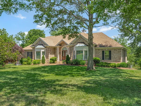 906 Quail Valley Dr, Brentwood, TN 37027
