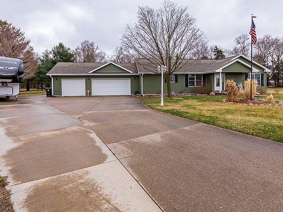 5th image of 310 Summerset Ln