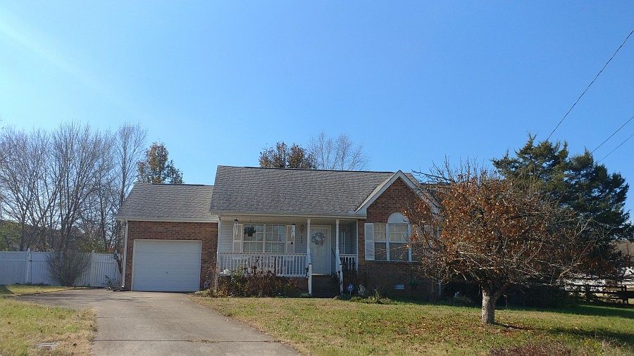 1st image of 317 W Rockne Ct