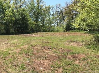 500 Rogers Dr, Gore, OK 74435