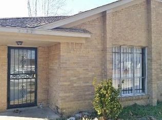 3247 Forest Glen St, Memphis, TN 38118