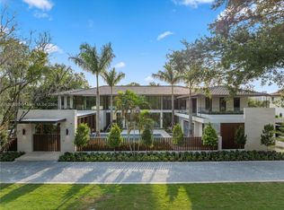 8900 SW 64th Ct, Pinecrest, FL 33156