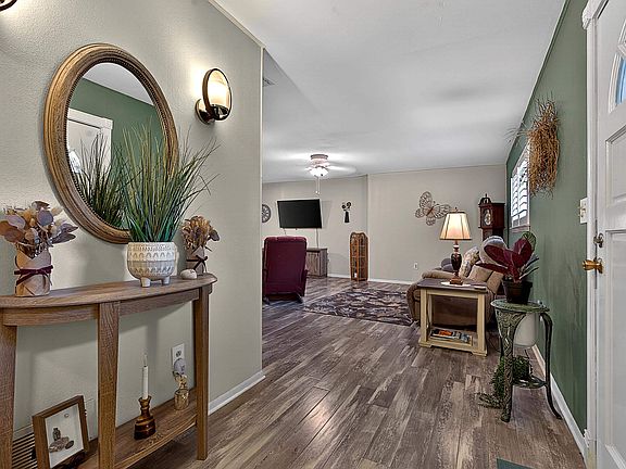 4th image of 354 Summerfield Rd