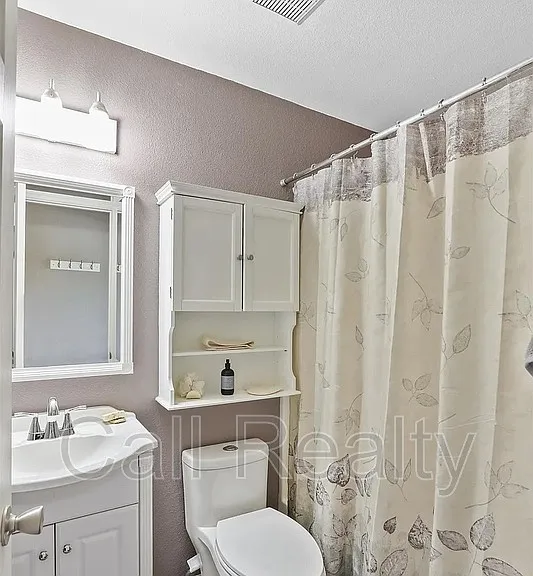 222 N Hutchinson Rd #304 — Photo 9