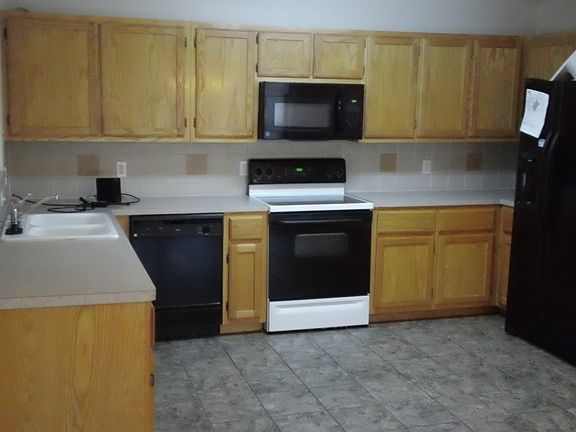 2nd image of 4712 Shumard Dr