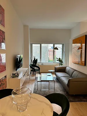 Rented by Oxford Property Group | media 2