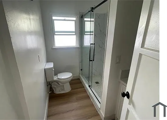2214 Fox Hills Dr — Photo 27