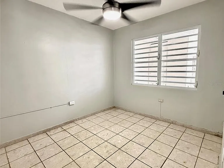 143 Jardines De Country Clb #CG26 — Photo 4