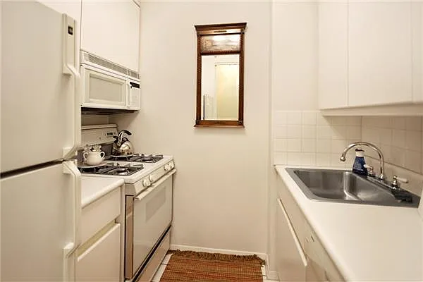 Sold by Trump International Realty | media 12