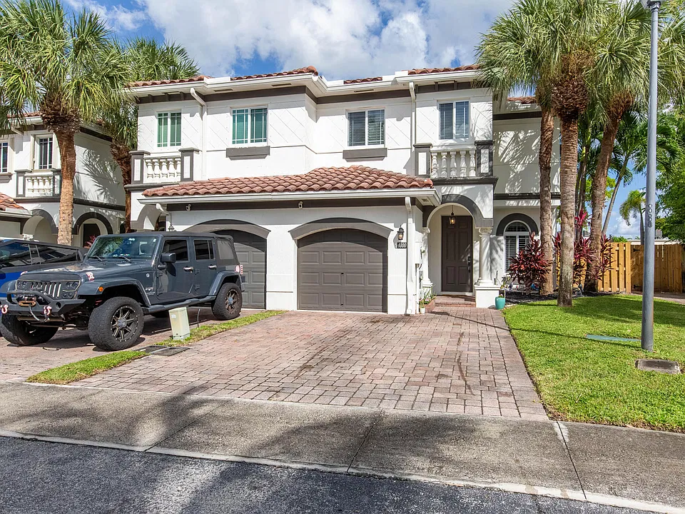 4000 Murano Bay Dr