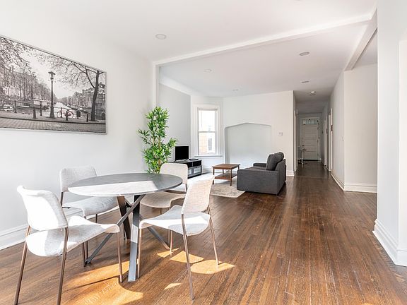 5th image of 2252 N Lawndale Ave #2